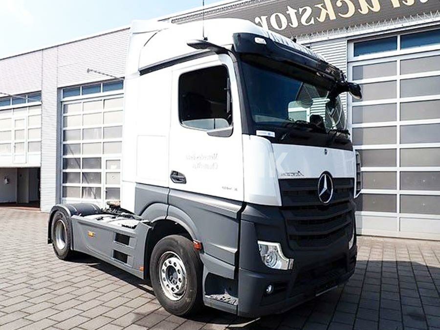 Mercedes-Benz 1845 LS